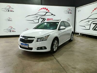 Imagem do veículo  CHEVROLET CRUZE SPORT C/ TETO SOLAR